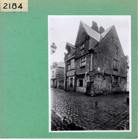 Les Ponts-de-Cé : Vieilles maisons