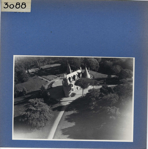 La Chapelle-Saint-Florent : Château de la Guérinière, vue aérienne