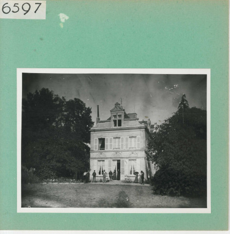 La Possonnière : Le prieuré