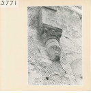 Angers : Chapelle et chapiteaux