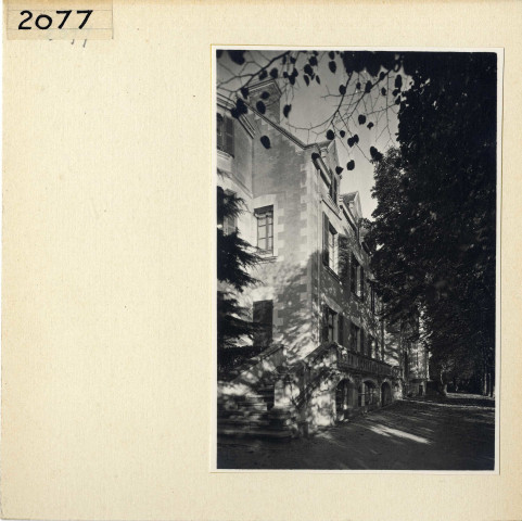 Angers : Esvière (Vieil Angers)