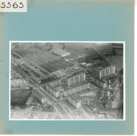 Angers : Cité et usine Thomson (vue aérienne)