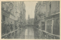 11. Angers. Inondations de décembre 1910. Rue Baudrière, vers le Pont du Centre