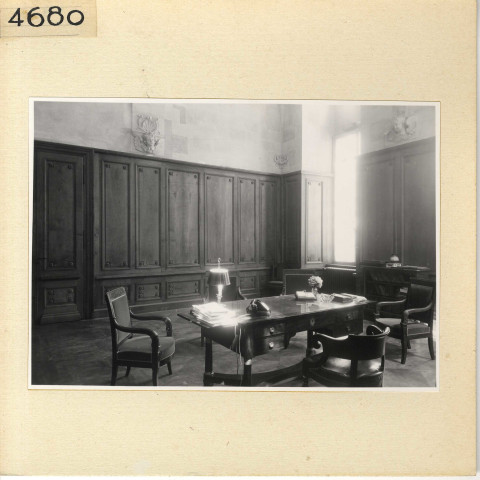 Angers : Préfecture, bureau première division