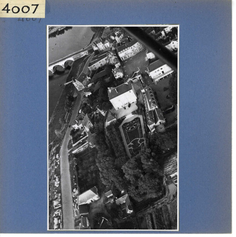 Angers : Evêché ( vue aérienne)