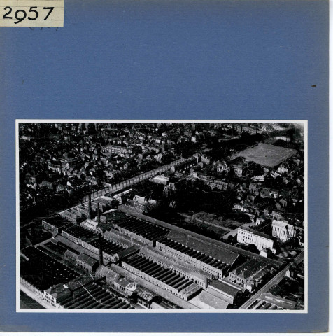 Angers : Vue aérienne des usines Bessonneau