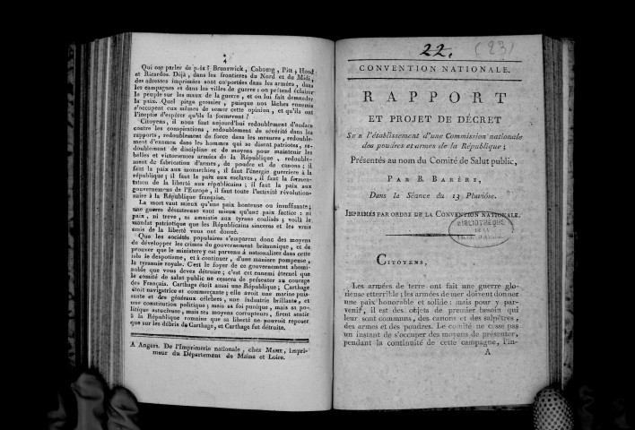 Rapport et projet de décret sur l'établissement d'une commission nationale des poudres et armes de la République, présentés au nom du Comité de salut public par B. Barrère, le 13 pluviôse