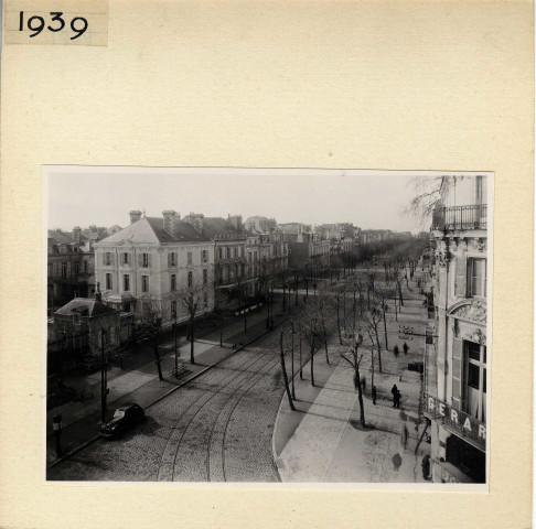 Angers : Boulevard Foch (vue d'ensemble)
