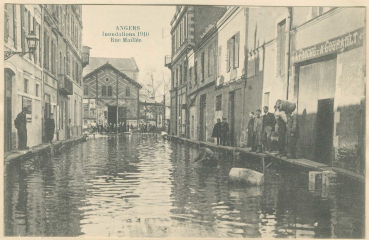 Angers. Inondations 1910. Rue Maillée