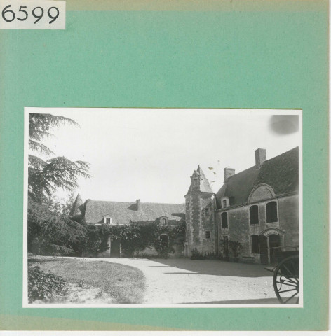 Bécon-les-Granits : Propriété de Meaulne, à Landeronde