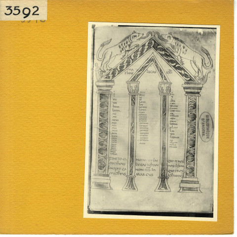 Angers : Evangéliaire n° 24