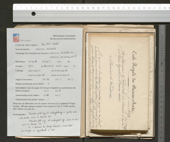 Correspondance passive de Pierre-Jean David d'Angers provenant de la collection d'André Bruel, et notes et pièces diverses. Dossier 1, Lettres autographes de Mérimée père, du général Baron Le Jeune, H. Vernet, Armand Vastine, Robert Fleury, Hersent, Sudré et A. Galimard