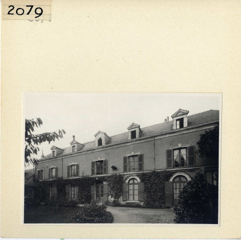 Angers : Esvière (Vieil Angers)