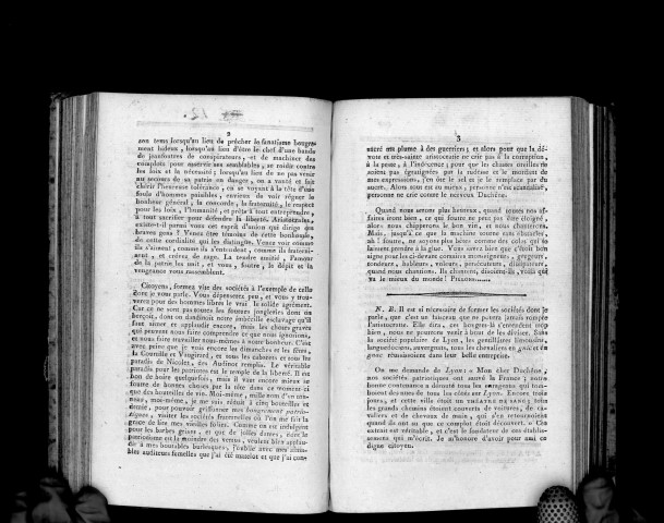 Lettre bougrement patriotique du véritable Père Duchêne sur la nécessité de former des sociétés fraternelles. Avec cette épigraphe : Castigat bibendo mores