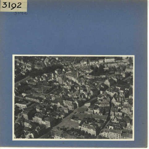 Angers : La Doutre, vue aérienne