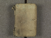 « Haec insunt in hoc codice : libri sancti Augustini episcopi adversus quinque hereses liber I ; adversus Manicheos libri IIII (fol. 14) ; contra Maximinum, Arrianorum episcopum, libri III (fol. 60) ; contra Pascentium, vir. spect., arrianum de omousiou liber I (fol. 154) »