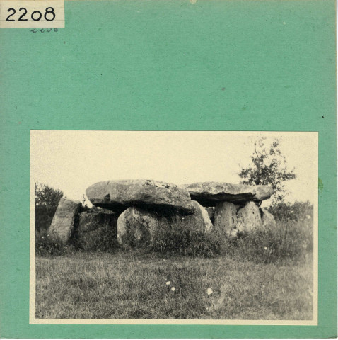 Anjou : Dolmen non classé