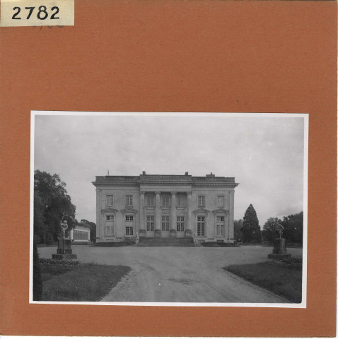 Saint-Barthélémy d'Anjou : Château de Pignerolles