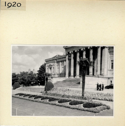 Angers : Jardin (Palais de Justice)