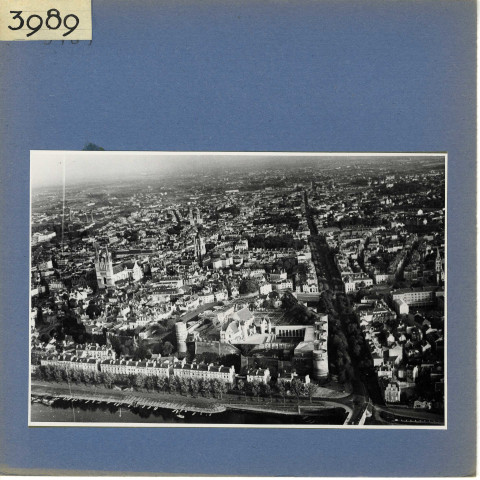 Angers : Château, vue aérienne