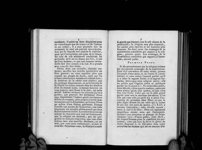 Discours patriotique sur les avantages de la constitution, considérés par rapport à la religion et par rapport à l'humanité, par J.-B. Coquille, aumônier de la garde nationale de Beaufort et membre de la société des Amis de la constitution d'Angers