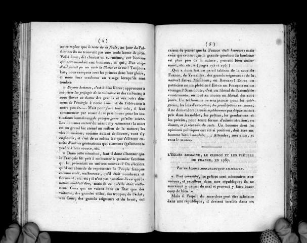 Petit manuel à l'usage des hommes monarchiques et immobiles