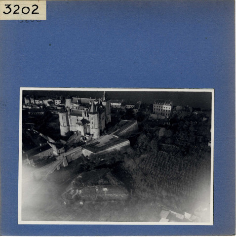 Saumur : Château de Saumur, vue aérienne