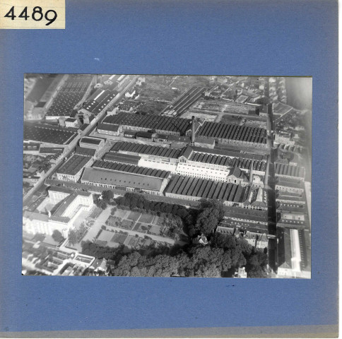 Angers : Usine Bessonneau (vue aérienne)
