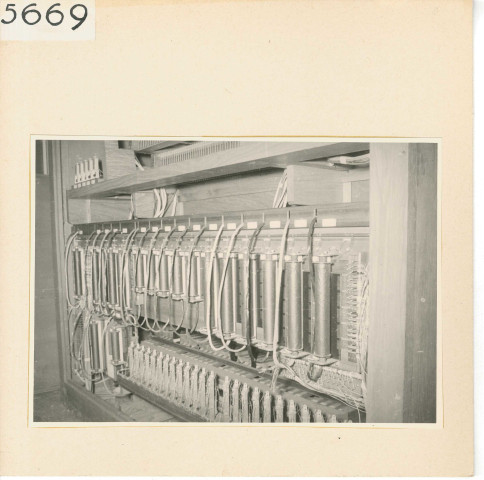 Angers : Orgue, détails (Cathédrale)