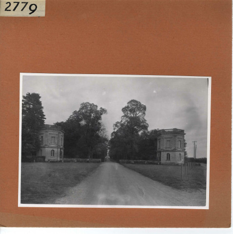 Saint-Barthélémy d'Anjou : Château de Pignerolles