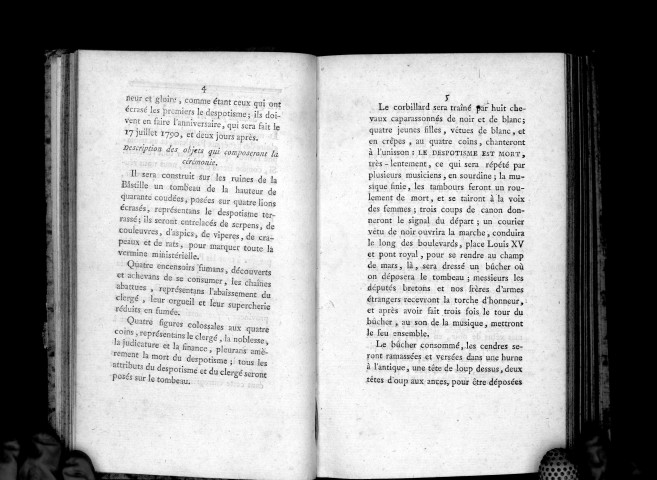 Enterrement du despotisme, ou funérailles des aristocrates ; seconde fête nationale... à l'honneur et gloire de nos braves frères du fauxbourg Saint-Antoine ; pour être célébrée le 14 juillet 1790 sur les débris de la Bastille, de là au Champ de Mars, et ensuite au Réverbère régénérateur, place de la Grève, où seront déposées les cendres de tous les aristocrates, avec un marbre noir portant ces mots : Ci-gisent à la fois tous les maux de la France, Clergé, Judicature, Noblesse et Finance