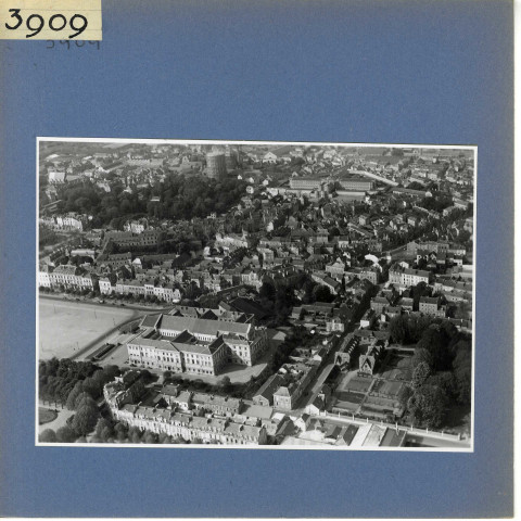 Angers : Quartier Saint-Michel, vue aérienne