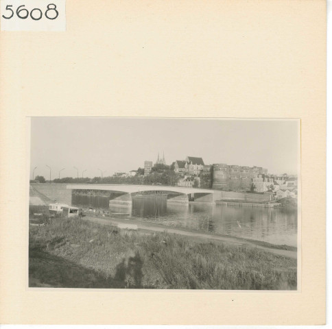 Angers : Nouveau pont de la Basse-chaîne