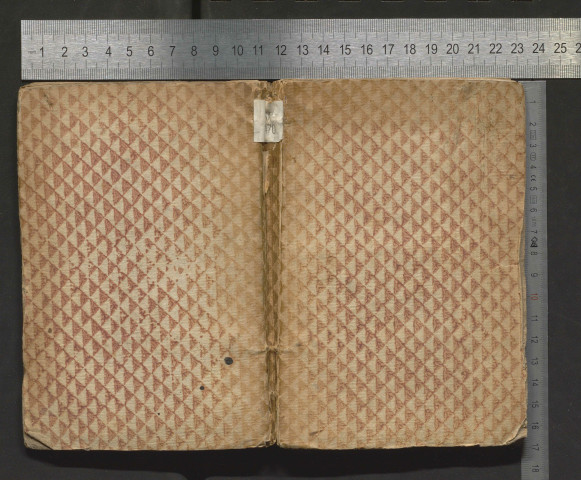 Dissertation sur la cause de l'augmentation de poids, que certaines matières acquièrent dans leur calcination ; qui a remporté le prix au Jugement de l'Académie Royale des Belles Lettres, Sciences & Arts de Bordeaux. Par le R. P. Beraud, Jésuite, Professeur de Mathématiques dans le Collège de Lyon, & de l'Académie des Beaux Arts de la même ville