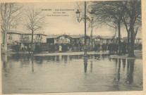 Angers. Les inondations. Janvier 1910. Les Bateaux-lavoirs