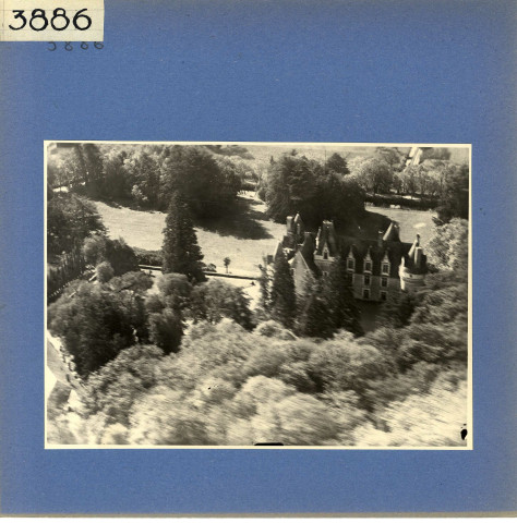 Luché-Pringé : Château de Gallerande, vue aérienne