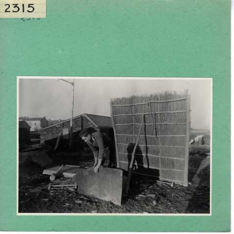 Trélazé : Fendeur d'ardoises