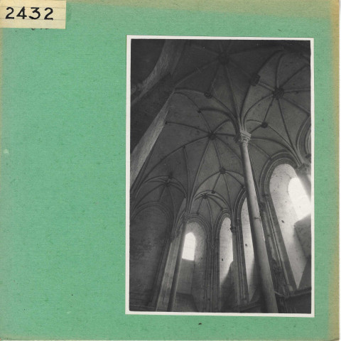 Cizay-La-Madeleine : Abbaye d'Asnières (voûtes)