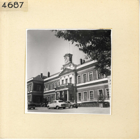 Angers : Façade de l'Hotel de ville