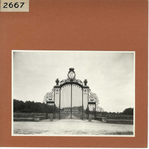 Mazé : Château de Montgeoffroy