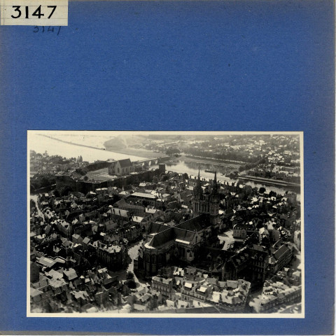 Angers : Cathédrale Saint-Maurice, vue aérienne