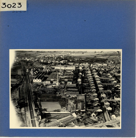 Trélazé : Vue aérienne de la manufacture d'allumettes