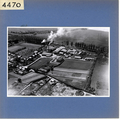 Angers : Verreries mécaniques de l'Anjou, situées à Eventard (vue aérienne)