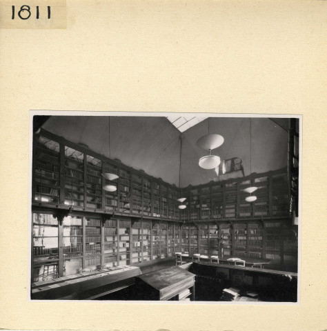 Angers : Hôpital, Ecole de médecine (bibliothèque)