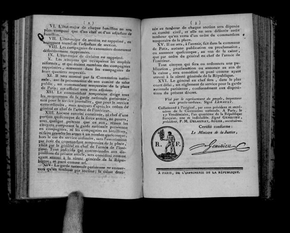 Loi contenant une nouvelle organisation de la garde nationale parisienne du 16 vendémaire an IV