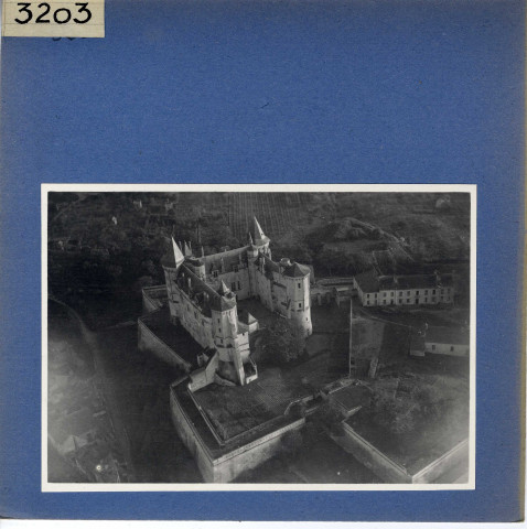 Saumur : Château de Saumur, vue aérienne