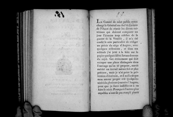 Détails et réflexions sur le siège d'Angers, le 13 frimaire an II
