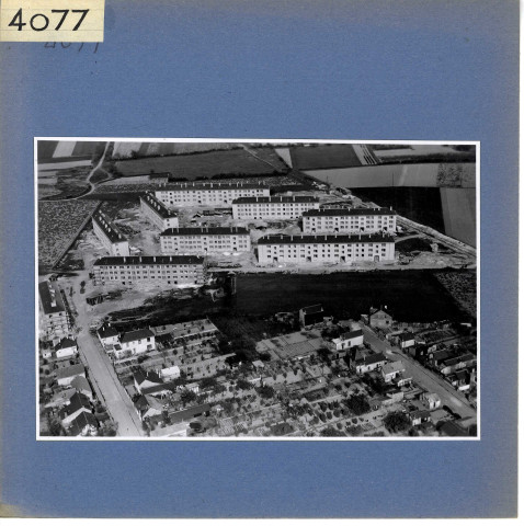 Angers : Cité Verneau ( vue aérienne)