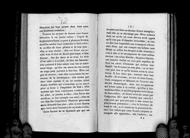 Réglement de la Société patriotique et de bienfaisance des Amis de la vérité, pour l'établissement de quatre maisons destinées à l'éducation des jeunes filles