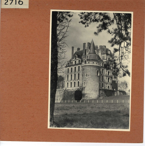 Brissac : Château de Brissac, extérieur